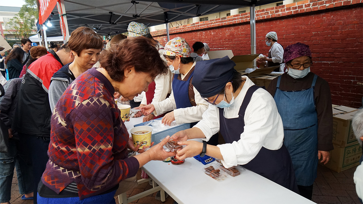 正觉教育基金会与台北市大同区保安里元宵晚会